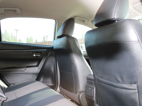 Used 2014 Toyota Corolla S image 14