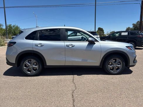 New 2027 Honda HR-V LX image 6