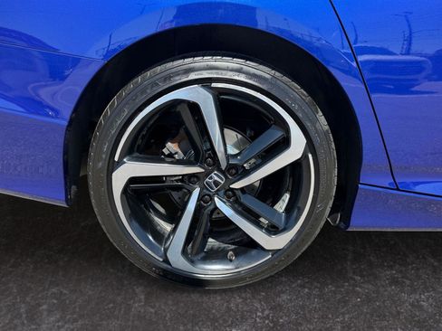 Used 2021 Honda Accord Sport image 29
