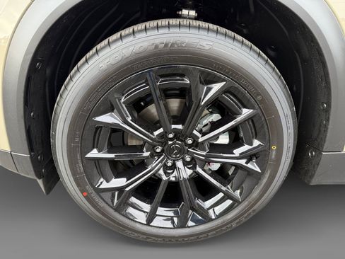 New 2026 MAZDA CX-70 3.3 Turbo w/ Preferred Package image 9