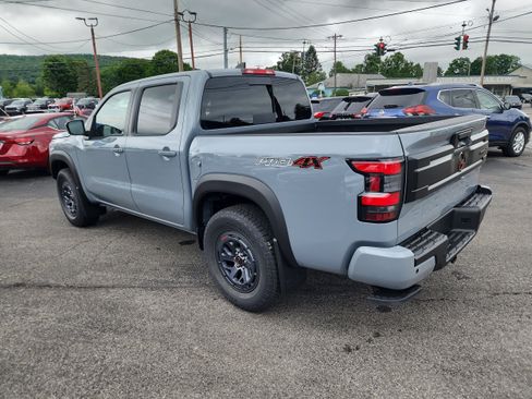 New 2026 Nissan Frontier PRO-4X w/ Tow Package AWD/4WD image 6