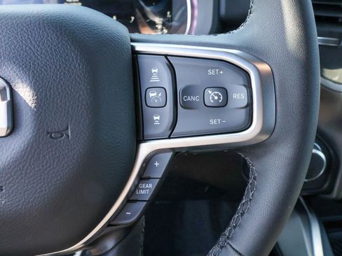 New 2026 RAM 1500 4x4 Crew Cab image 26