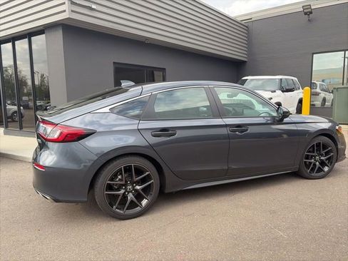 Used 2023 Honda Civic Sport Touring image 3