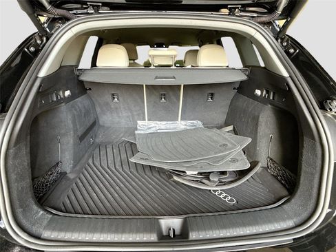 Certified 2025 Audi Q6 e-tron Premium w/ Convenience Package image 26