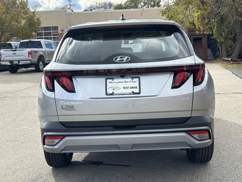 Used 2026 Hyundai Tucson SE AWD/4WD image 7