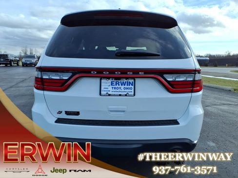 Certified 2024 Dodge Durango SXT image 6