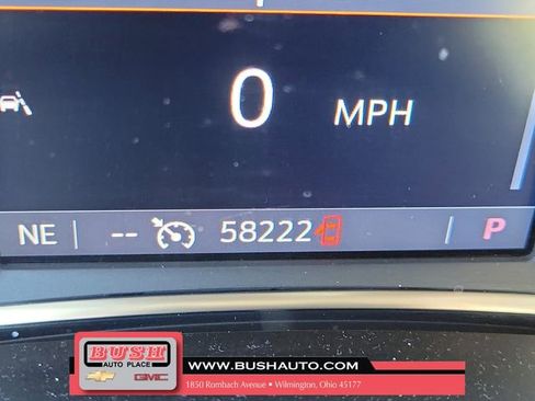 Used 2024 GMC Terrain SLT FWD image 28