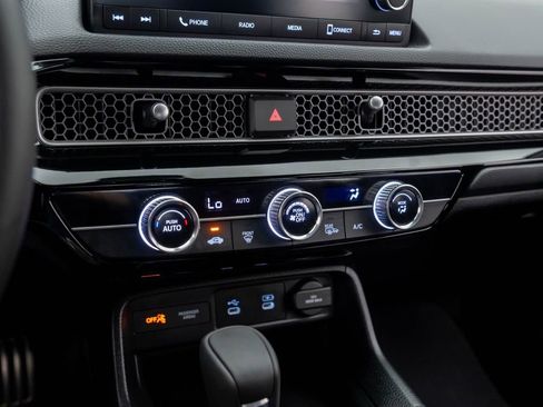 New 2026 Honda Civic Sport image 23