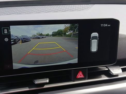 New 2026 Kia Carnival LX FWD image 17