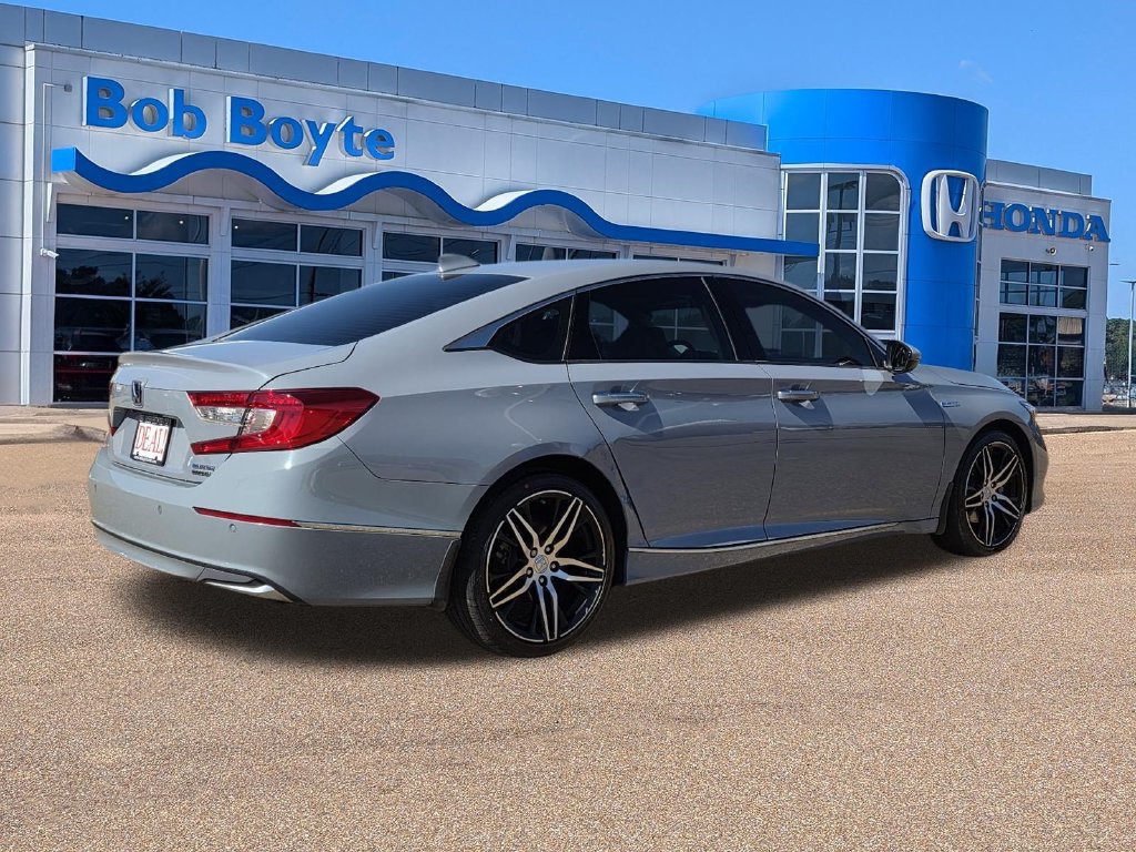 Certified 2022 Honda Accord Touring image 5