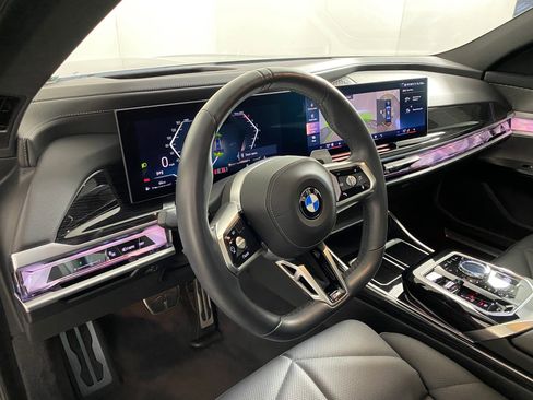 Certified 2024 BMW 740i xDrive image 4