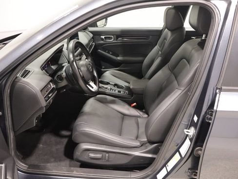 Used 2024 Honda Civic Sport Touring image 9