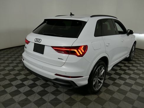 Certified 2025 Audi Q3 2.0T Premium w/ Black Optic Sport Package image 3