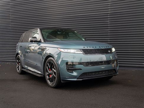Used 2025 Land Rover Range Rover Sport Autobiography image 28