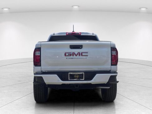 New 2026 GMC Canyon Denali AWD/4WD image 4