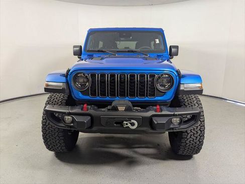 Certified 2024 Jeep Wrangler Unlimited Rubicon AWD/4WD image 2