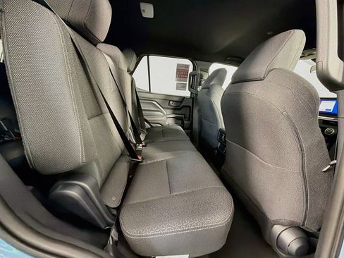 New 2026 Toyota 4Runner SR5 AWD/4WD image 27