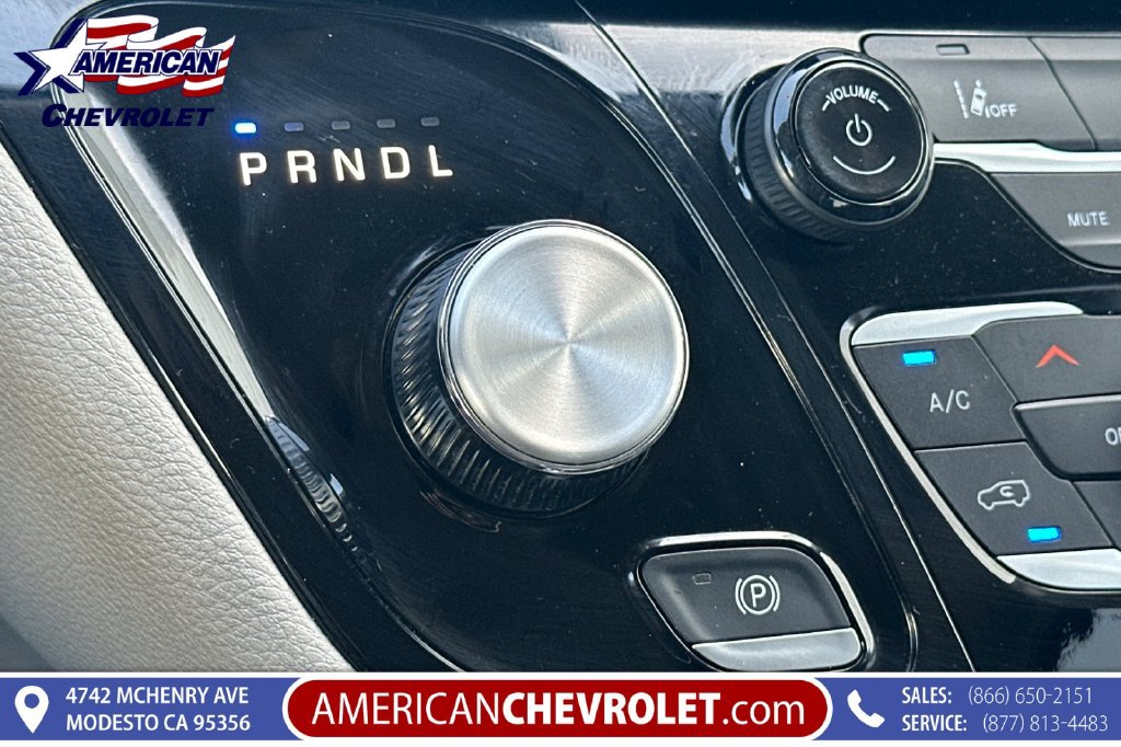 Used 2023 Chrysler Pacifica Touring-L FWD image 30