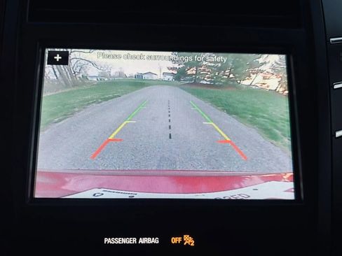 Used 2017 Lincoln MKC Reserve w/ Lincoln MKC Climate Package image 19