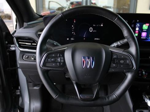 Used 2025 Buick Envista Sport Touring w/ Convenience I Package FWD image 15