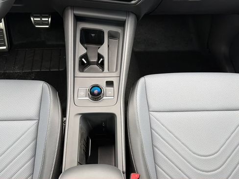 New 2026 Volkswagen Tiguan SE R-Line FWD image 19