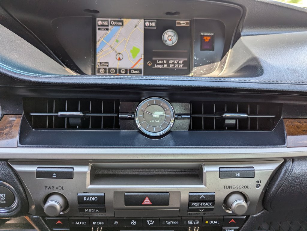 Used 2015 Lexus ES 350 FWD image 22