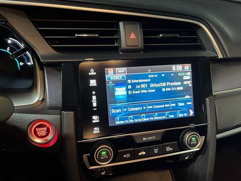 Used 2018 Honda Civic Touring image 33