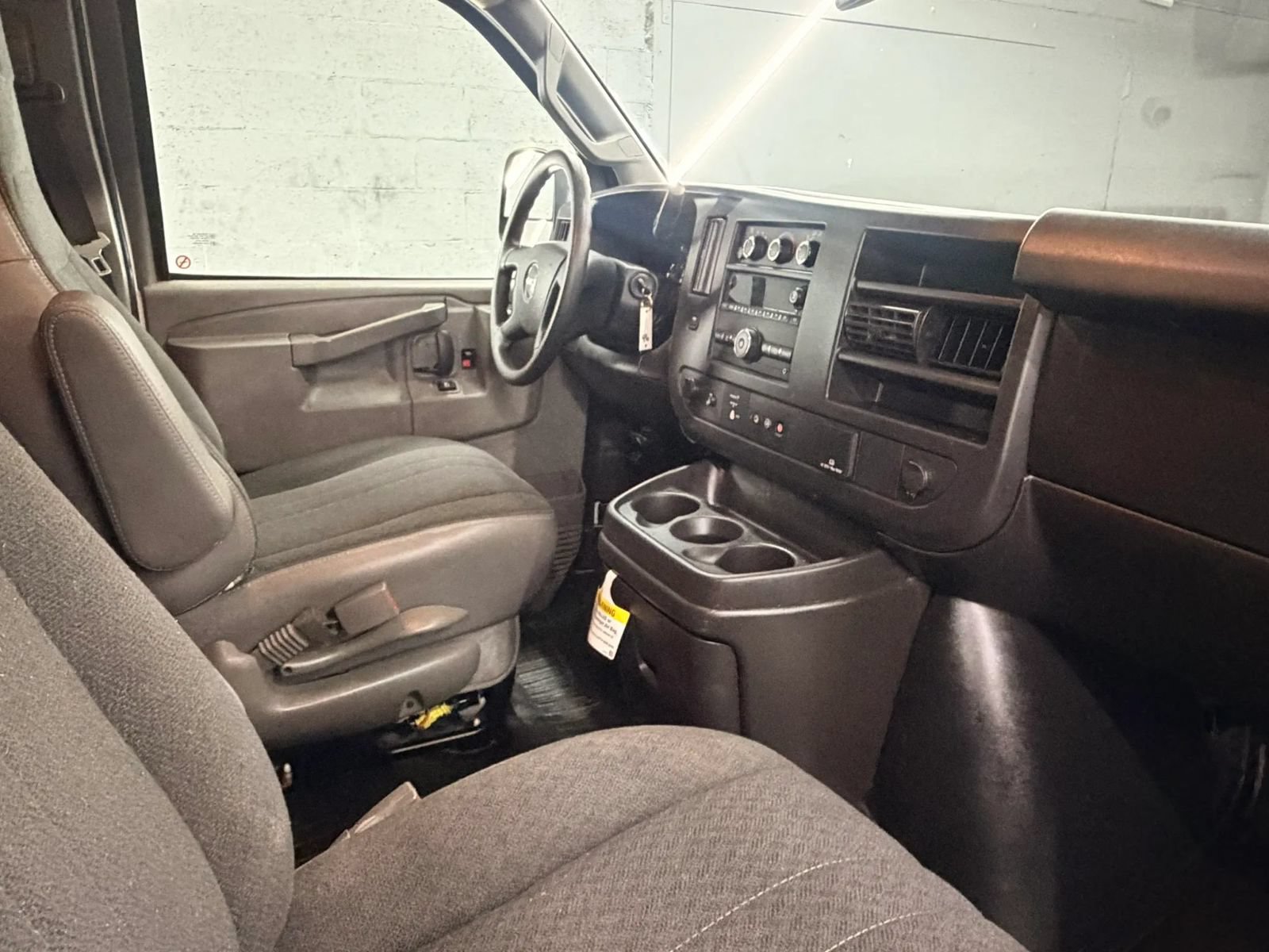 Used 2024 GMC Savana 2500 w/ Driver Convenience Package RWD image 7