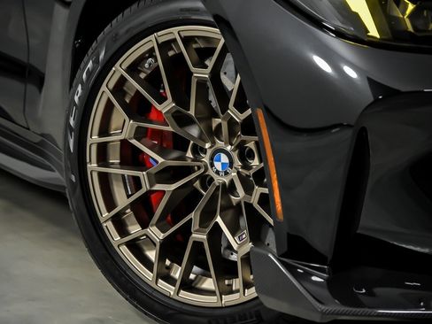 Used 2025 BMW M4 CS image 4