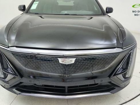 Used 2024 Cadillac Lyriq Sport w/ Nappa Leather Package image 8