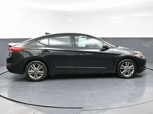 Used 2018 Hyundai Elantra SEL image 8