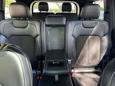 Certified 2023 Jeep Grand Cherokee L Laredo RWD image 15