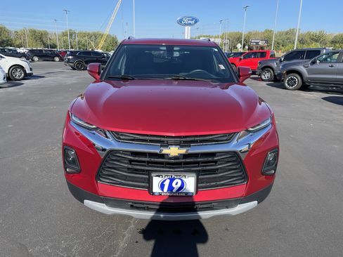 Used 2019 Chevrolet Blazer LT image 11