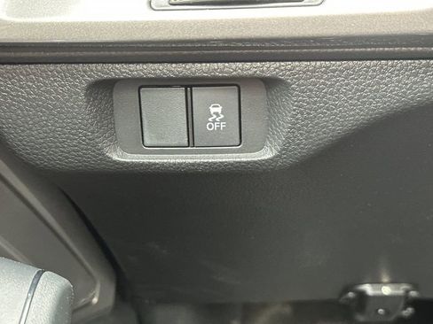 Certified 2023 Acura Integra Base image 31