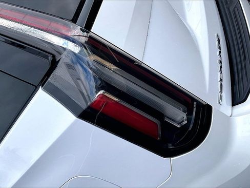 Used 2022 Cadillac Escalade Sport w/ Touring Package image 30