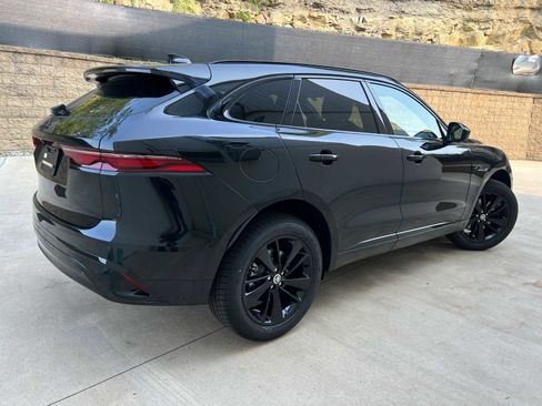Used 2025 Jaguar F-PACE R-Dynamic S image 3
