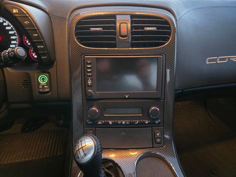 Used 2012 Chevrolet Corvette Z06 w/ 3LZ Preferred Equipment Group image 29