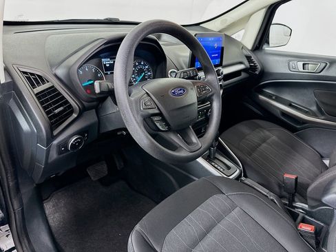 Used 2021 Ford EcoSport SE image 9