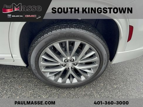 Used 2025 Buick Enclave Avenir w/ Trailering Package, 5000 lbs. image 7