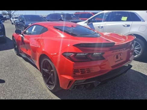 Used 2025 Chevrolet Corvette E-Ray w/ Stealth Interior Trim Package AWD/4WD image 7