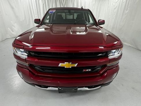 Used 2018 Chevrolet Silverado 1500 LT w/ All Star Edition AWD/4WD image 8