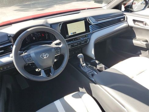 Used 2026 Toyota Camry SE image 10