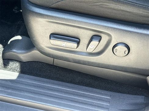 Used 2023 Toyota 4Runner TRD Off-Road image 32