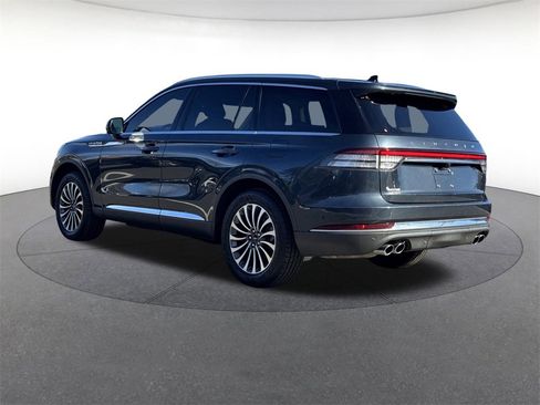 Used 2022 Lincoln Aviator Reserve w/ Equipment Group 201A image 3