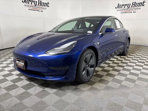 Used 2020 Tesla Model 3 Long Range image 1