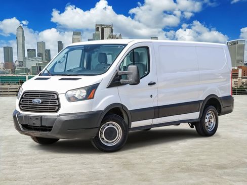 Used 2015 Ford Transit 250 130 Low Roof RWD image 1