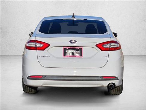 Used 2013 Ford Fusion SE image 6