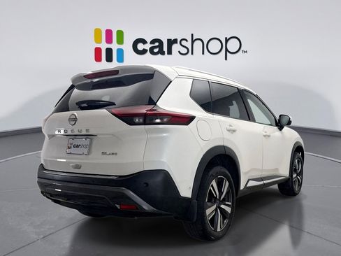 Used 2023 Nissan Rogue SL w/ SL Premium Package image 5