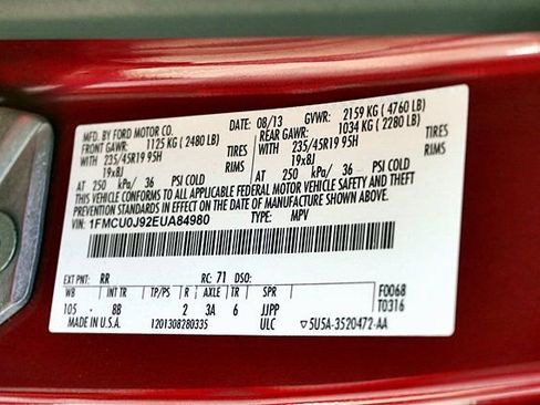 Used 2014 Ford Escape Titanium FWD image 33