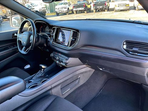 Used 2023 Dodge Durango GT image 21